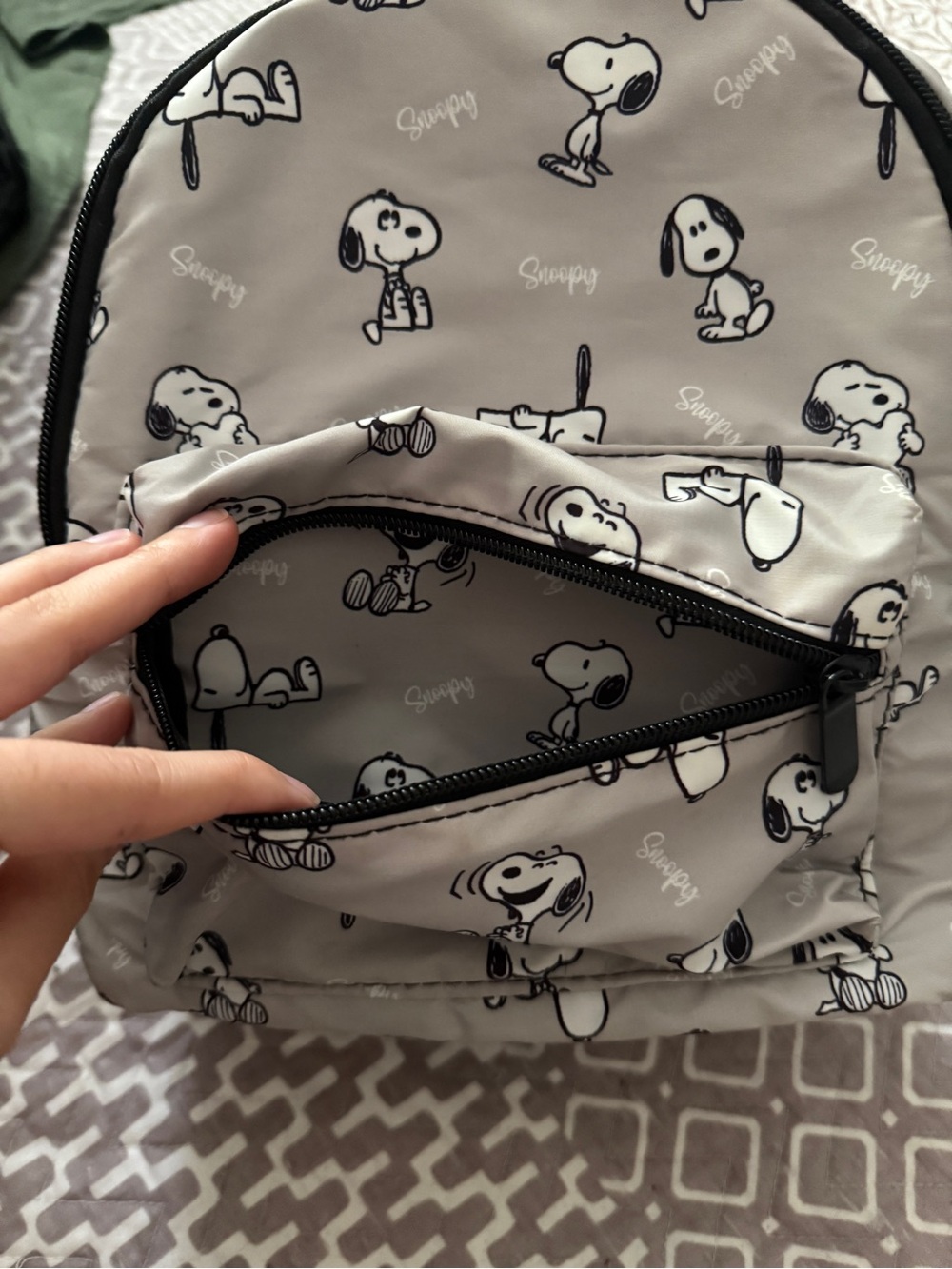 Snoopy Print Grey Mini Backpack - Picture 4 of 4